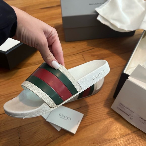 gucci pool slides - Picture 6 of 7